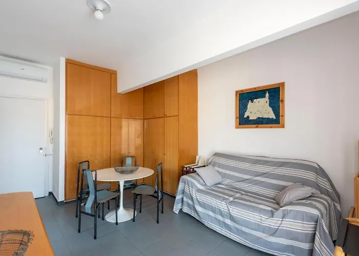 Joivy Cosy Flat With Terrace Near Castle Апартаменты Рапалло