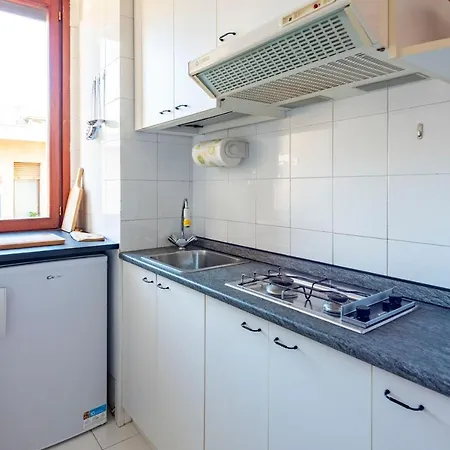 Joivy Cosy Flat With Terrace Near Castle * Rapallo